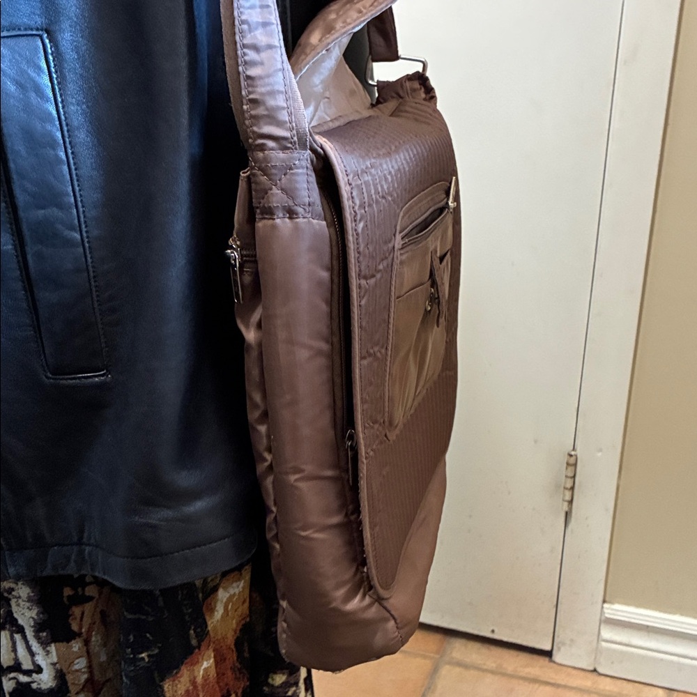 Lug Brown Quilted Messenger Bag - Picture 8 of 9